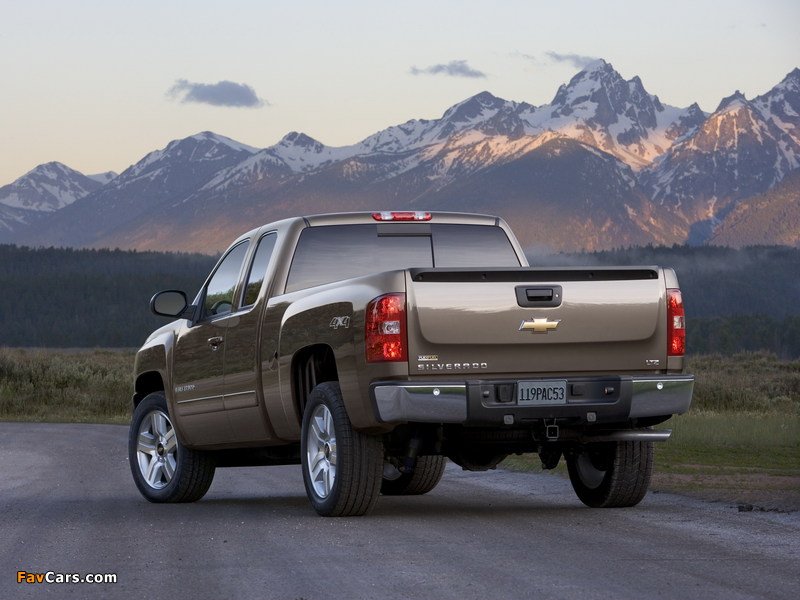 Images of Chevrolet Silverado Extended Cab 2007–13 (800 x 600)