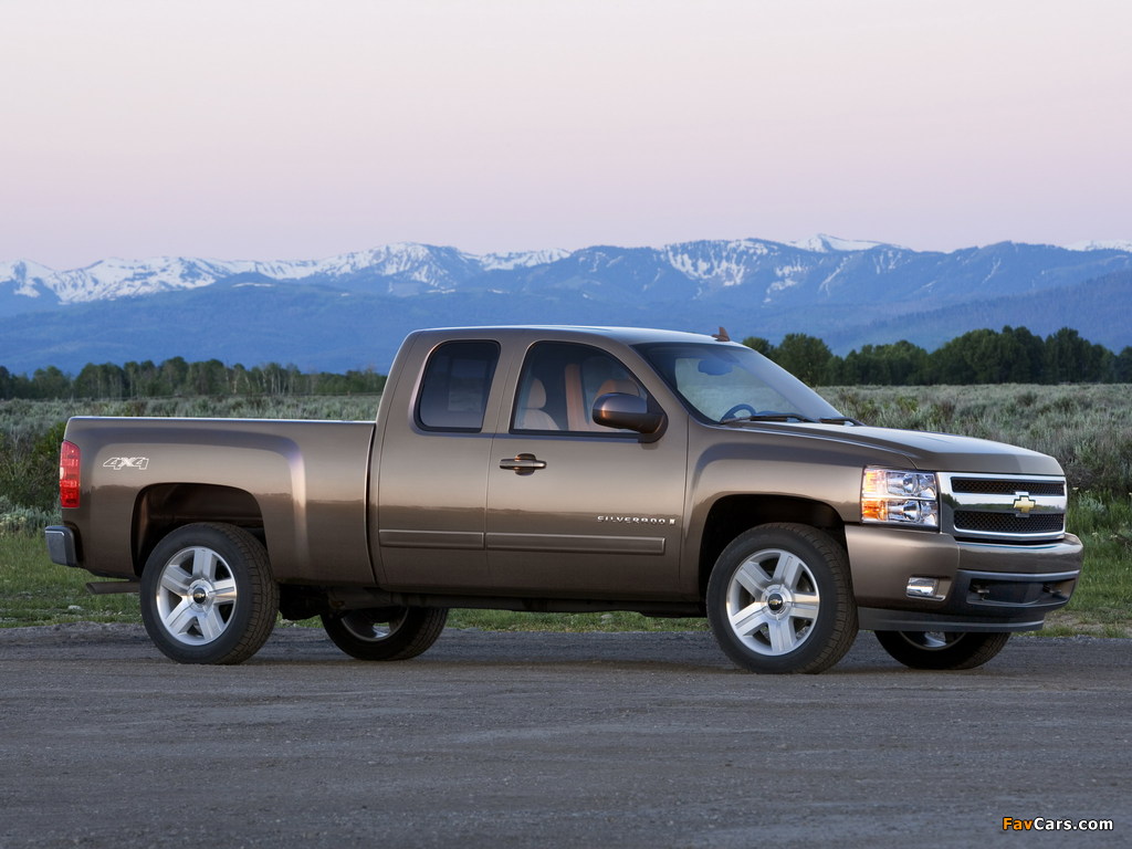 Photos of Chevrolet Silverado Extended Cab 2007–13 (1024 x 768)