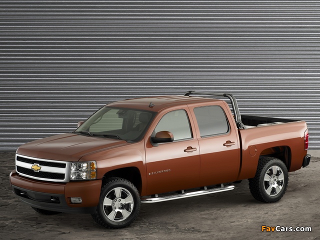 Photos of Chevrolet Silverado Z71 Plus Concept 2007 (640 x 480)