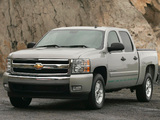 Photos of Chevrolet Silverado Hybrid Crew Cab 2008–13