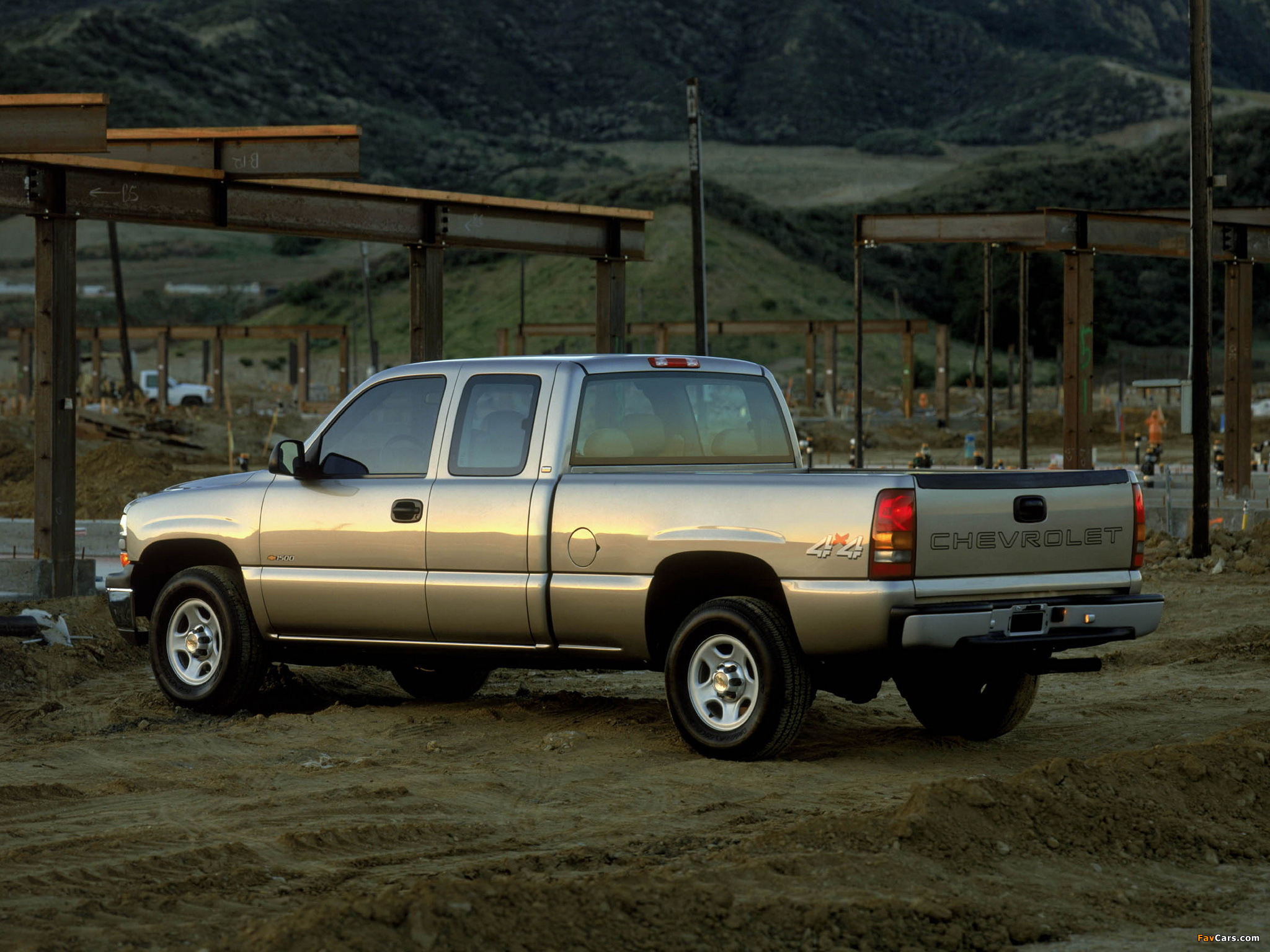 Pictures of Chevrolet Silverado Extended Cab 1999–2002 (2048 x 1536)