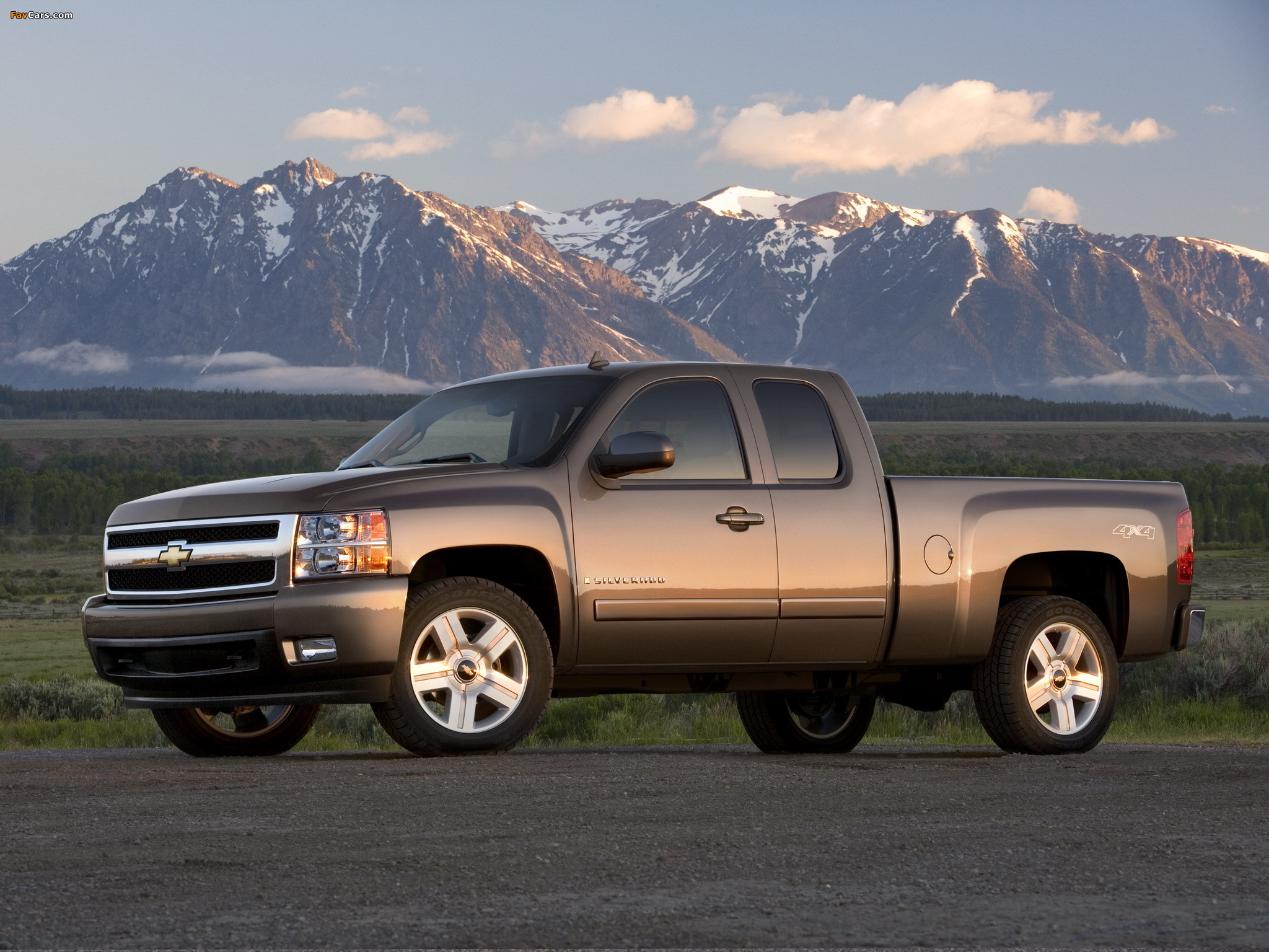 Pictures of Chevrolet Silverado Extended Cab 2007–13 (2048 x 1536)