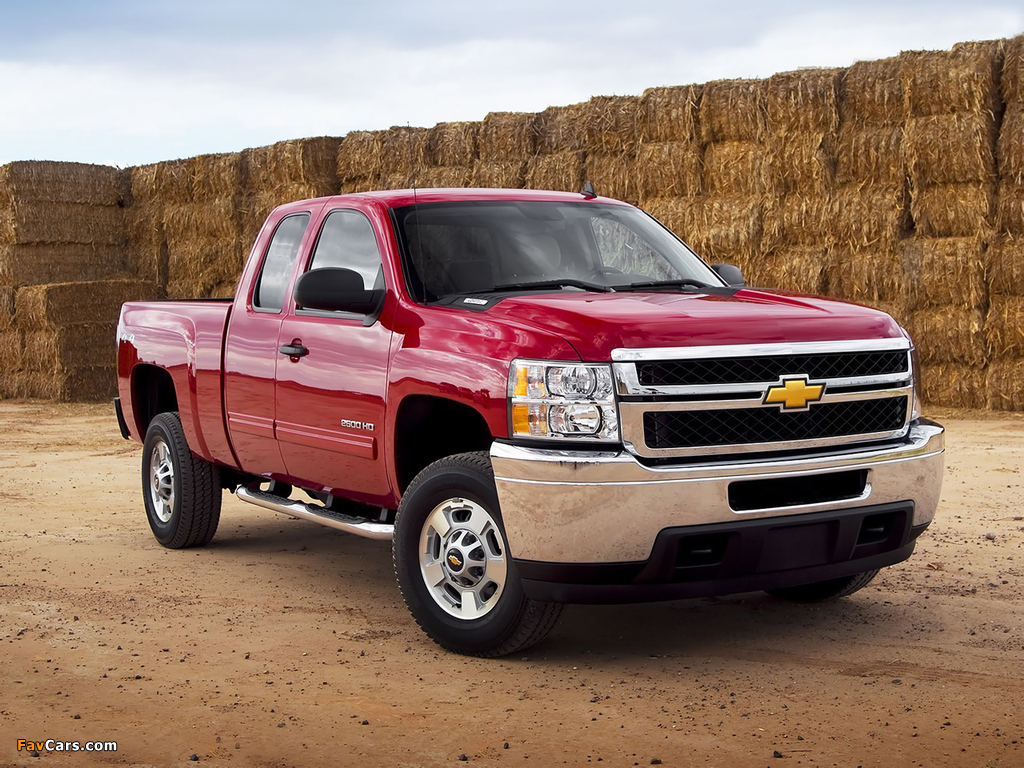 Pictures of Chevrolet Silverado 2500 HD Extended Cab 2010–13 (1024 x 768)