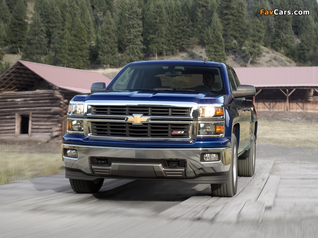 Pictures of Chevrolet Silverado Z71 Extended Cab 2013 (640 x 480)