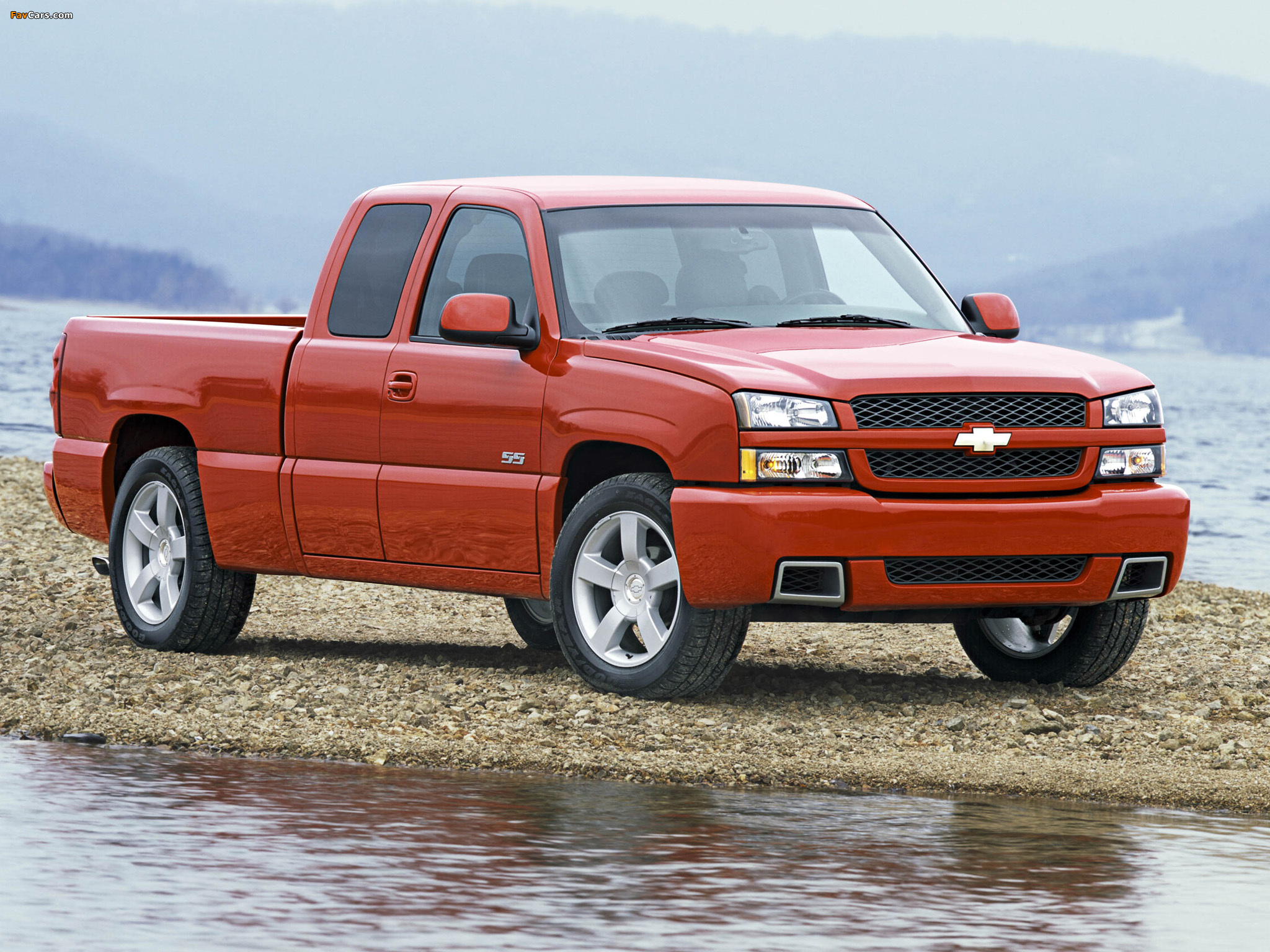 Chevrolet Silverado SS Extended Cab 2002–07 wallpapers (2048 x 1536)