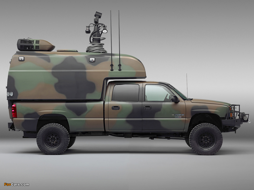 Chevrolet Silverado Military Vehicle 2004–07 wallpapers (1024 x 768)