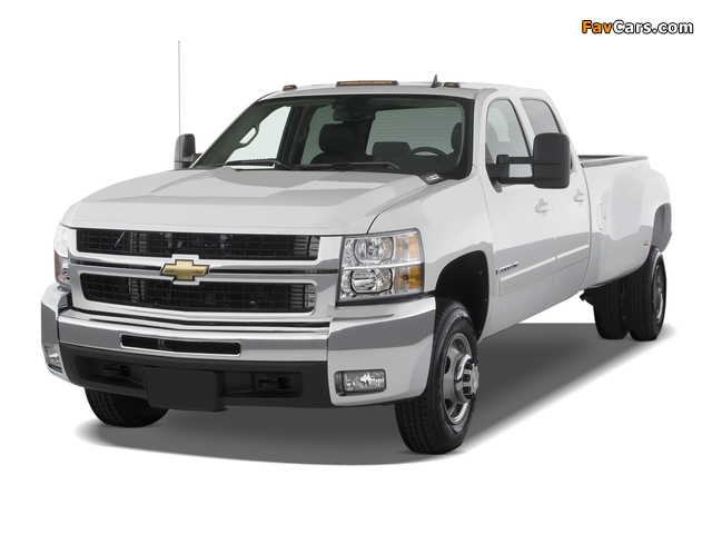 Chevrolet Silverado 3500 HD Crew Cab 2007–10 wallpapers (640 x 480)