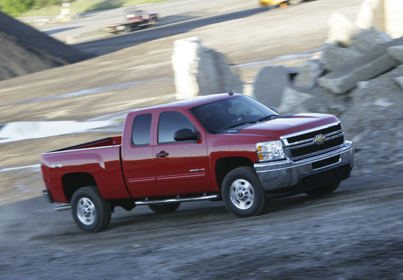 Chevrolet Silverado 2500 HD Extended Cab 2010–13 wallpapers