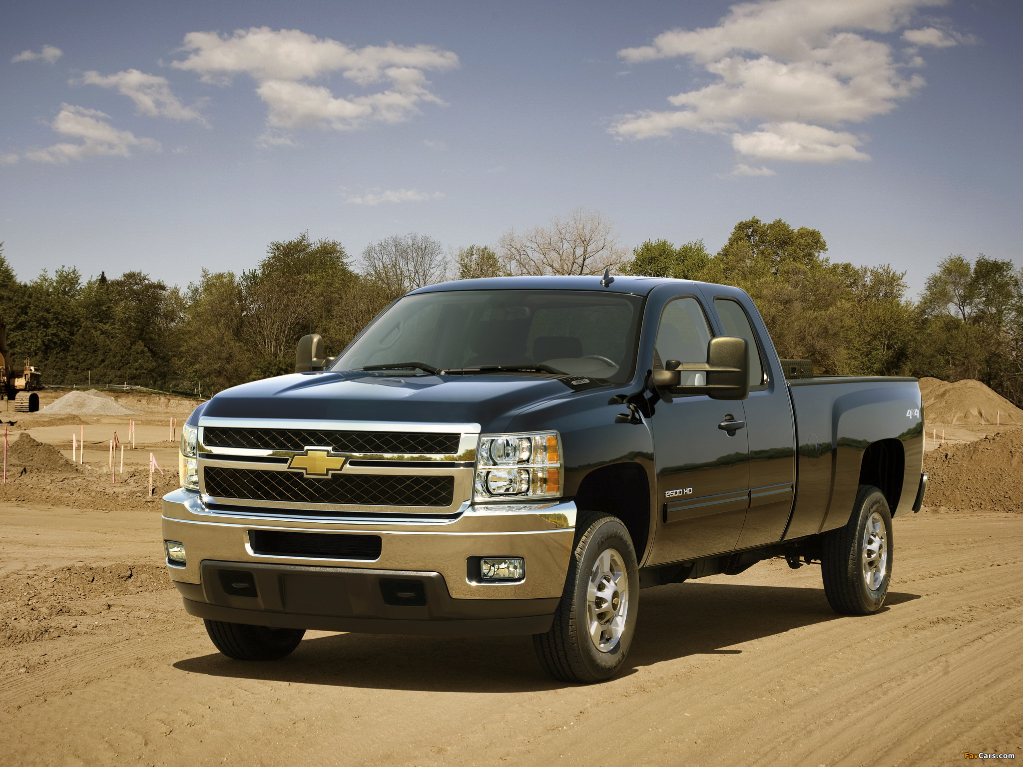 Chevrolet Silverado 2500 HD CNG Extended Cab 2012–13 wallpapers (2048 x 1536)