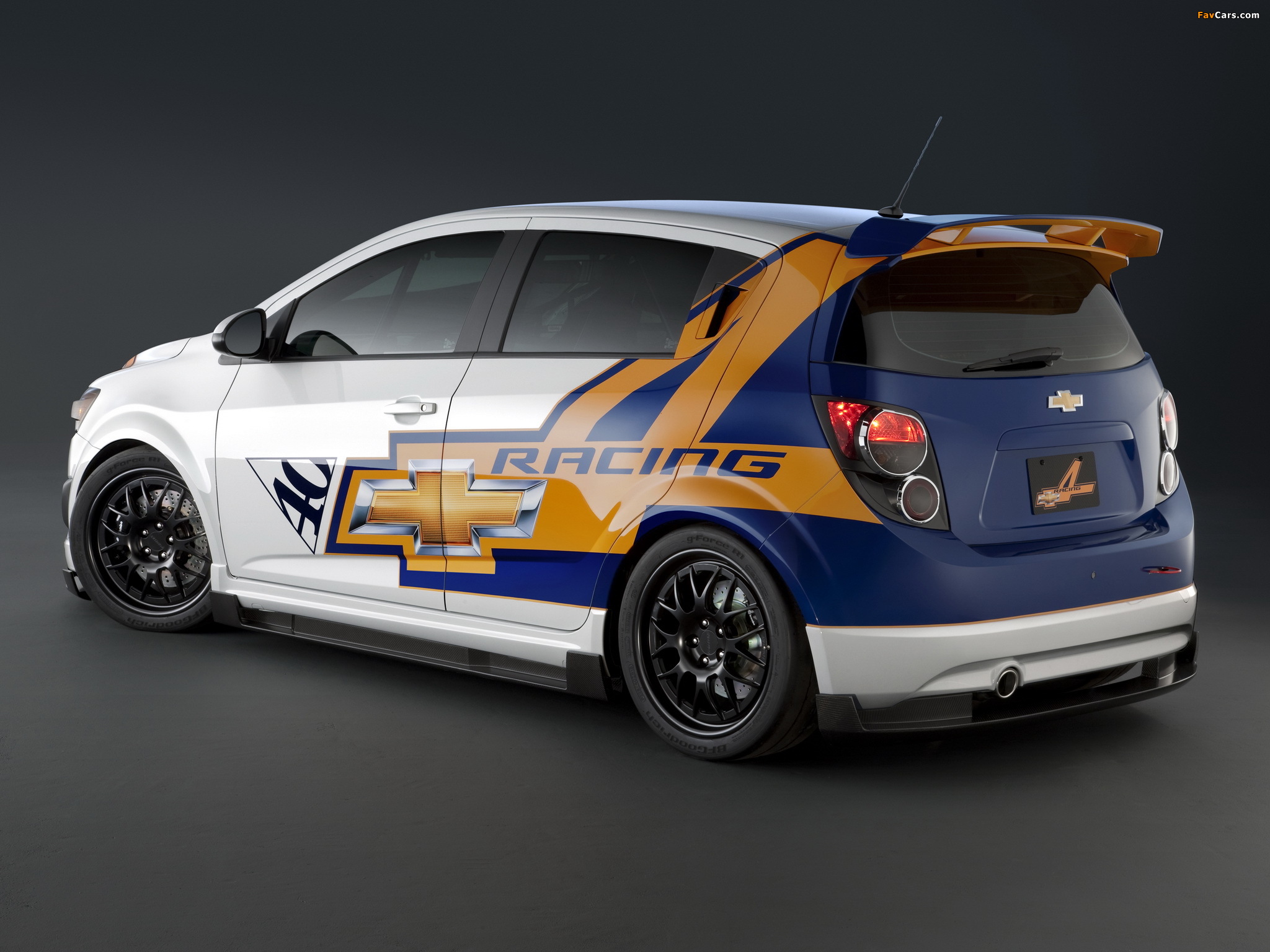 Chevrolet Sonic Super 4 Concept 2011 photos (2048 x 1536)