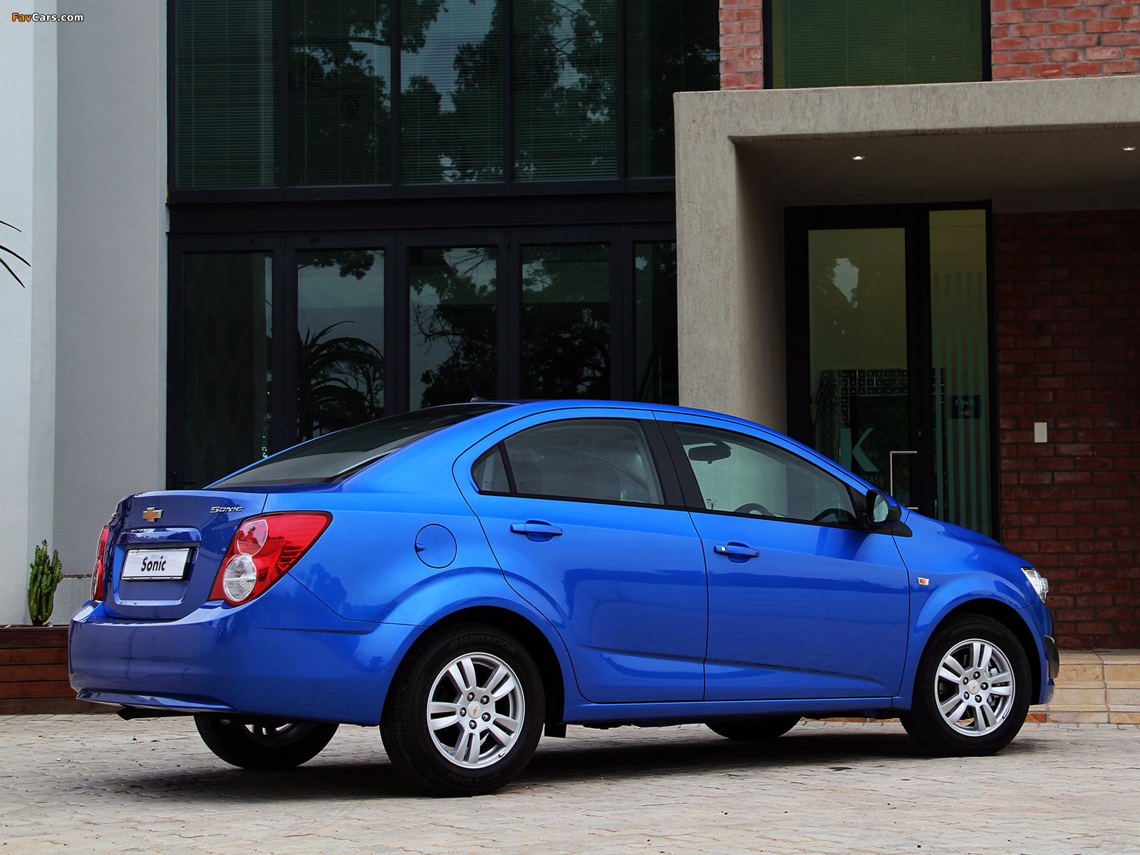 Chevrolet Sonic Sedan ZA-spec 2012 images (1600 x 1200)