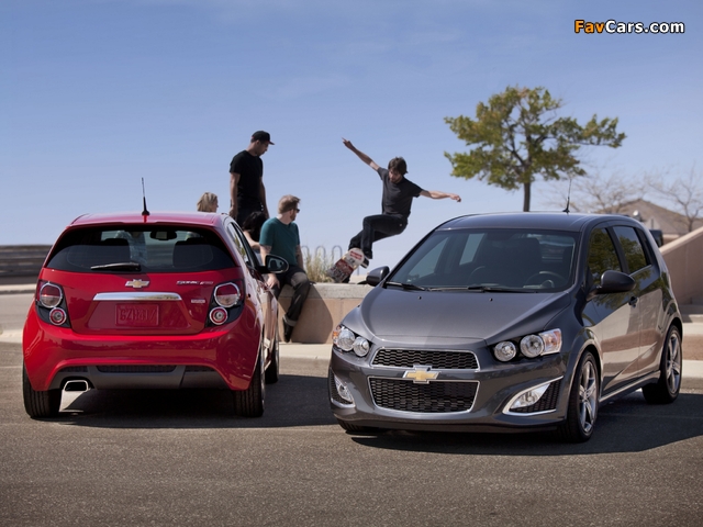 Chevrolet Sonic RS 2012 images (640 x 480)