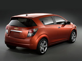 Photos of Chevrolet Sonic 5-door 2011