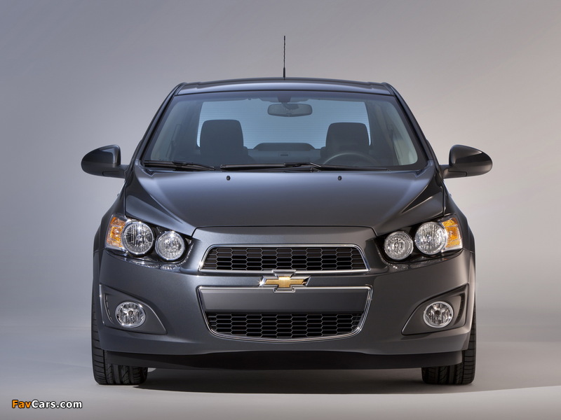 Photos of Chevrolet Sonic Sedan 2011 (800 x 600)