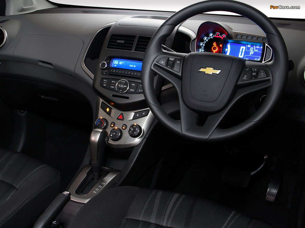 Photos of Chevrolet Sonic Sedan ZA-spec 2012 (1024 x 768)