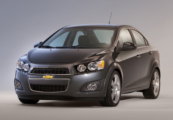 Pictures of Chevrolet Sonic Sedan 2011