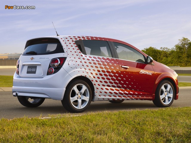 Chevrolet Sonic Z-Spec Accessories 2011 wallpapers (640 x 480)