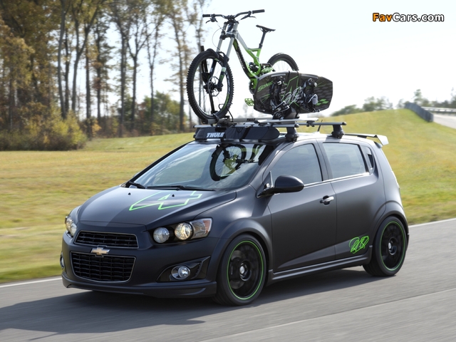 Chevrolet Sonic All Activity Vehicle Concept 2011 wallpapers (640 x 480)