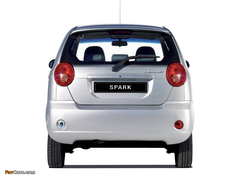 Chevrolet Spark (M200) 2005–07 wallpapers (800 x 600)