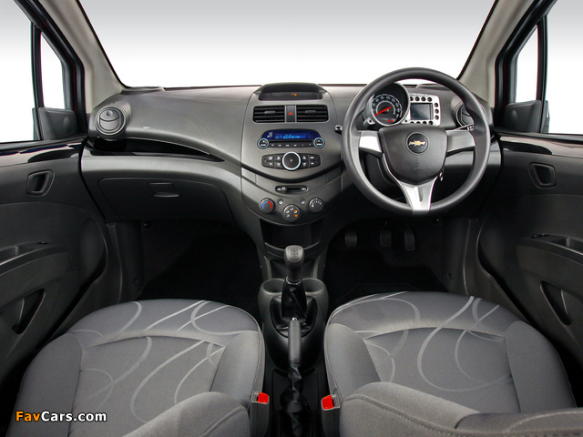 Chevrolet Spark ZA-spec (M300) 2010–13 photos (640 x 480)