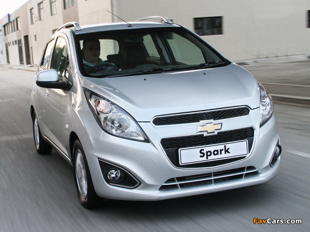 Chevrolet Spark ZA-spec (M300) 2013 images (640 x 480)