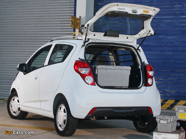 Chevrolet Spark Pronto ZA-spec (M300) 2013 images (640 x 480)