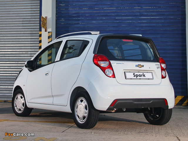 Images of Chevrolet Spark Pronto ZA-spec (M300) 2013 (640 x 480)