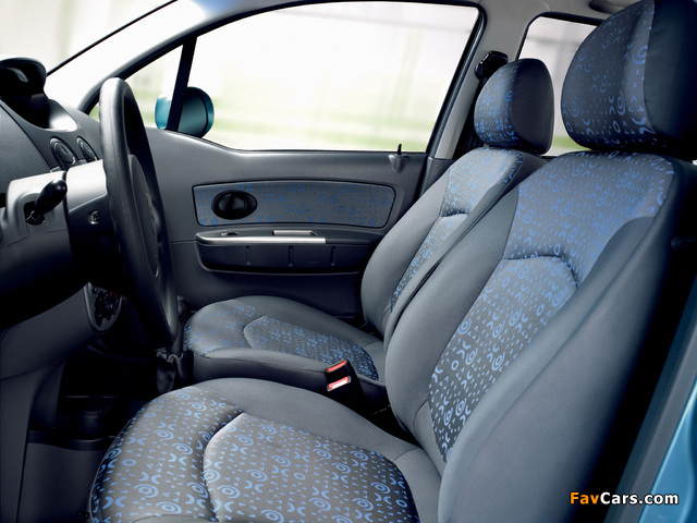 Pictures of Chevrolet Spark (M200) 2005–07 (640 x 480)