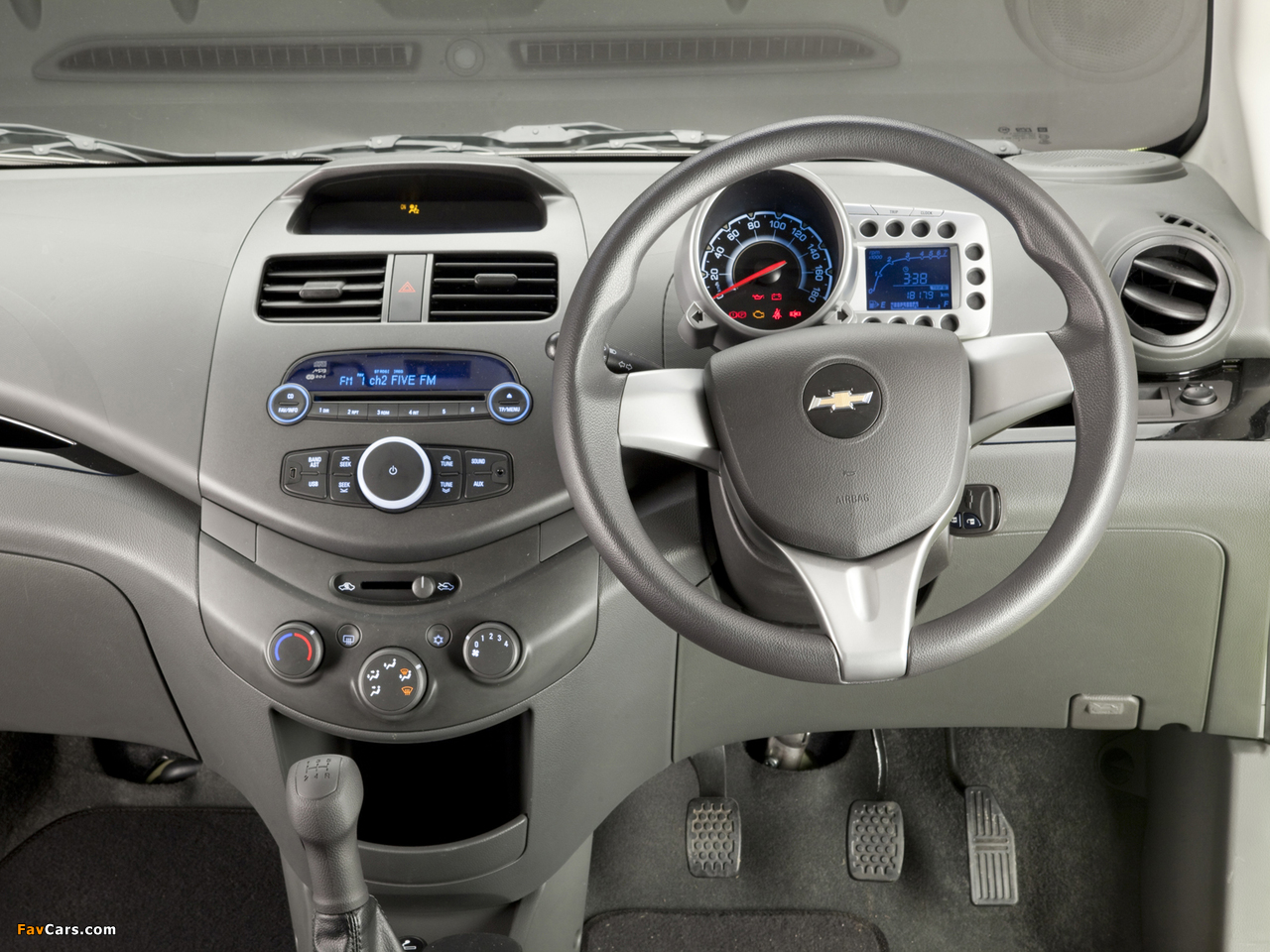 Pictures of Chevrolet Spark ZA-spec (M300) 2010–13 (1280 x 960)