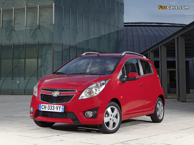 Chevrolet Spark (M300) 2010–13 wallpapers (640 x 480)