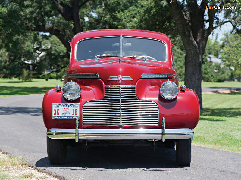 Chevrolet Special DeLuxe Town Sedan (KA-2102) 1940 wallpapers (800 x 600)