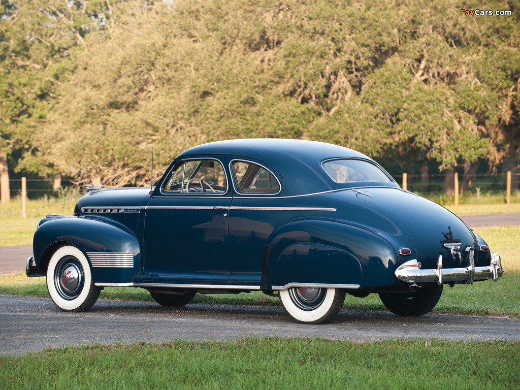 Chevrolet Special DeLuxe 5-passenger Coupe (AH) 1941 images (1024 x 768)