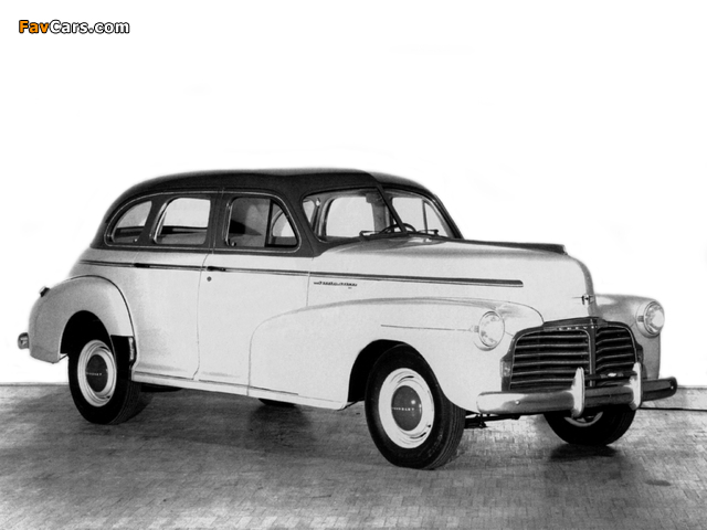 Chevrolet Special DeLuxe Sport Sedan (BH) 1942 pictures (640 x 480)