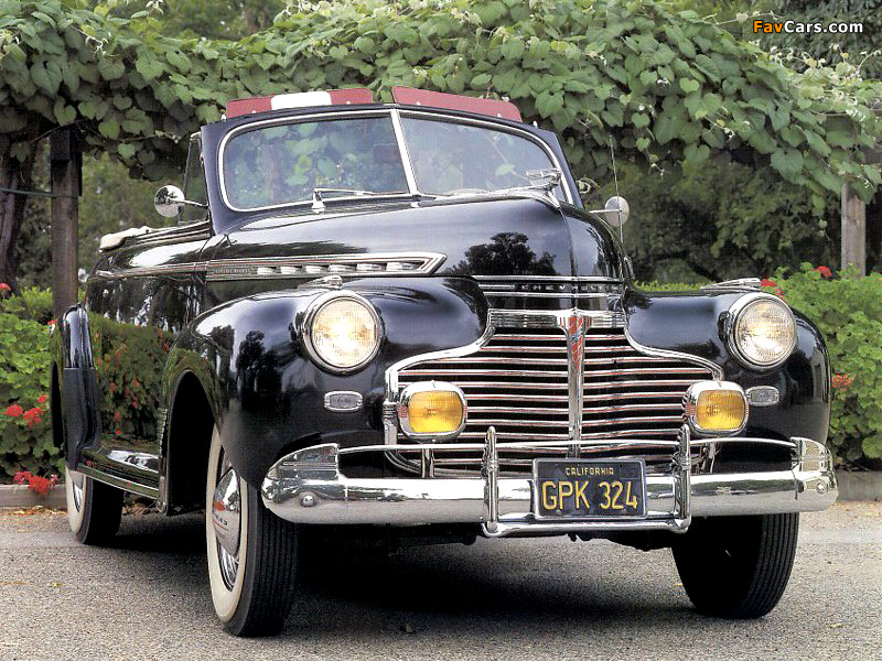 Chevrolet Special Deluxe Convertible 1941 photos (800 x 600)