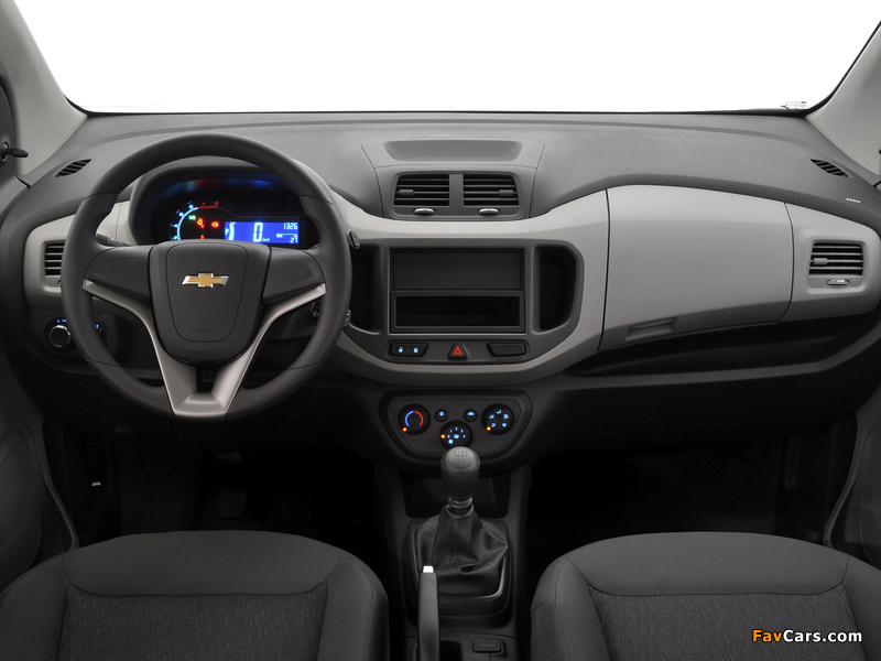 Chevrolet Spin 2012 images (800 x 600)