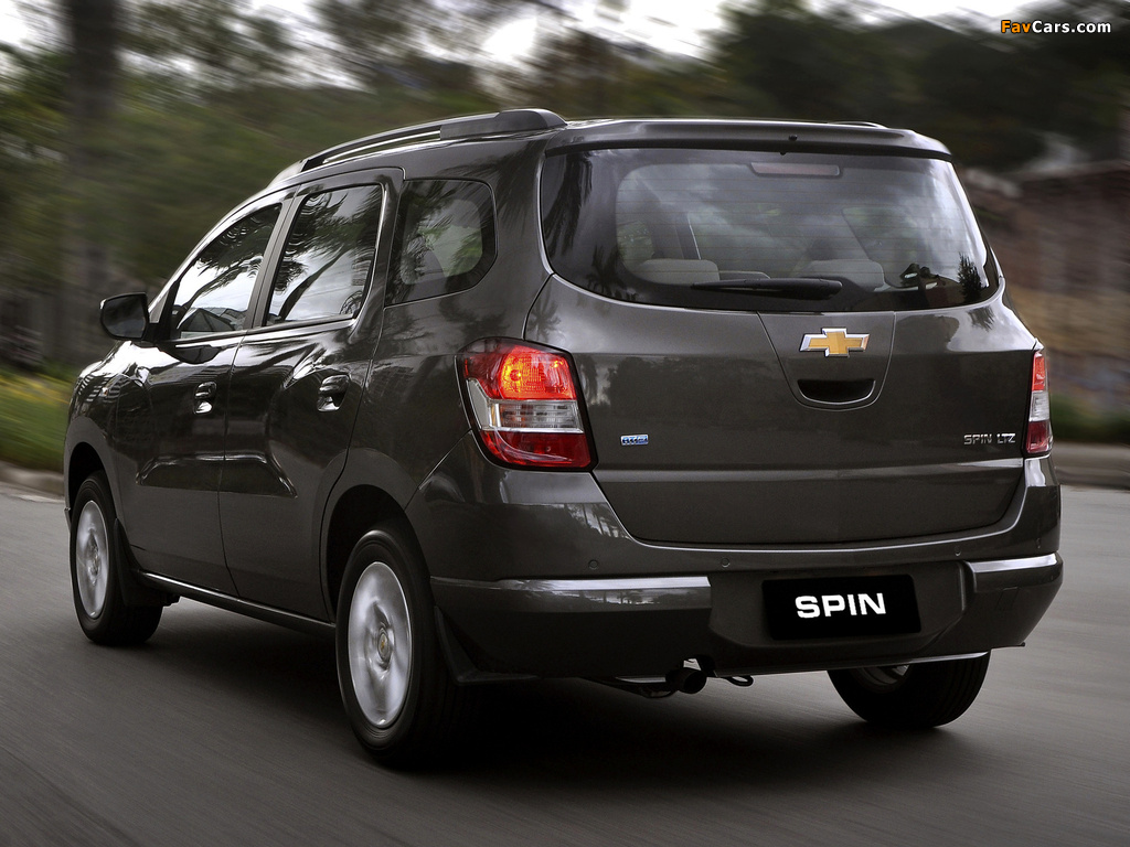 Pictures of Chevrolet Spin 2012 (1024 x 768)