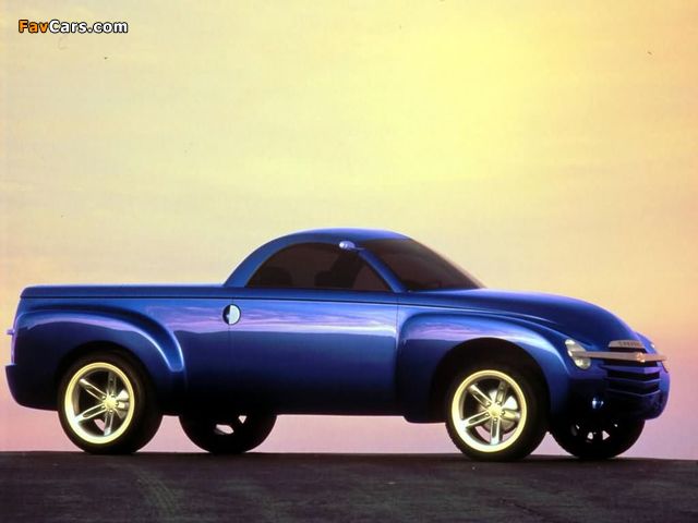 Chevrolet SSR Concept 2000 images (640 x 480)