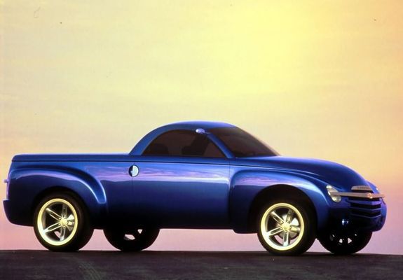 Chevrolet SSR Concept 2000 images