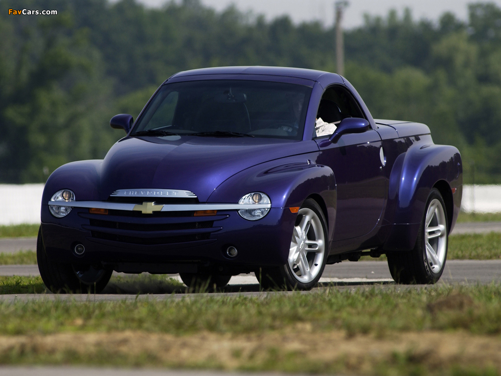 Chevrolet SSR Signature Series 2003 images (1024 x 768)