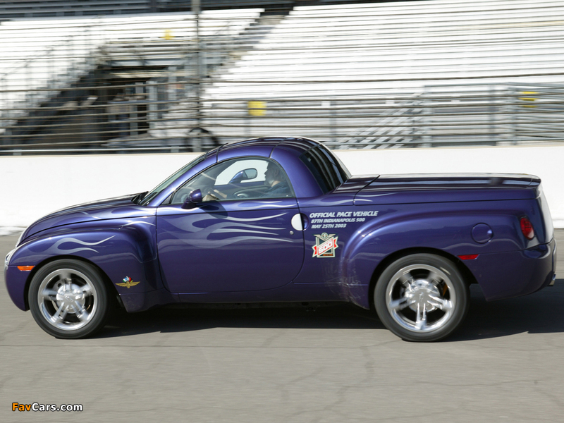 Chevrolet SSR Indy 500 Pace Car 2003 pictures (800 x 600)