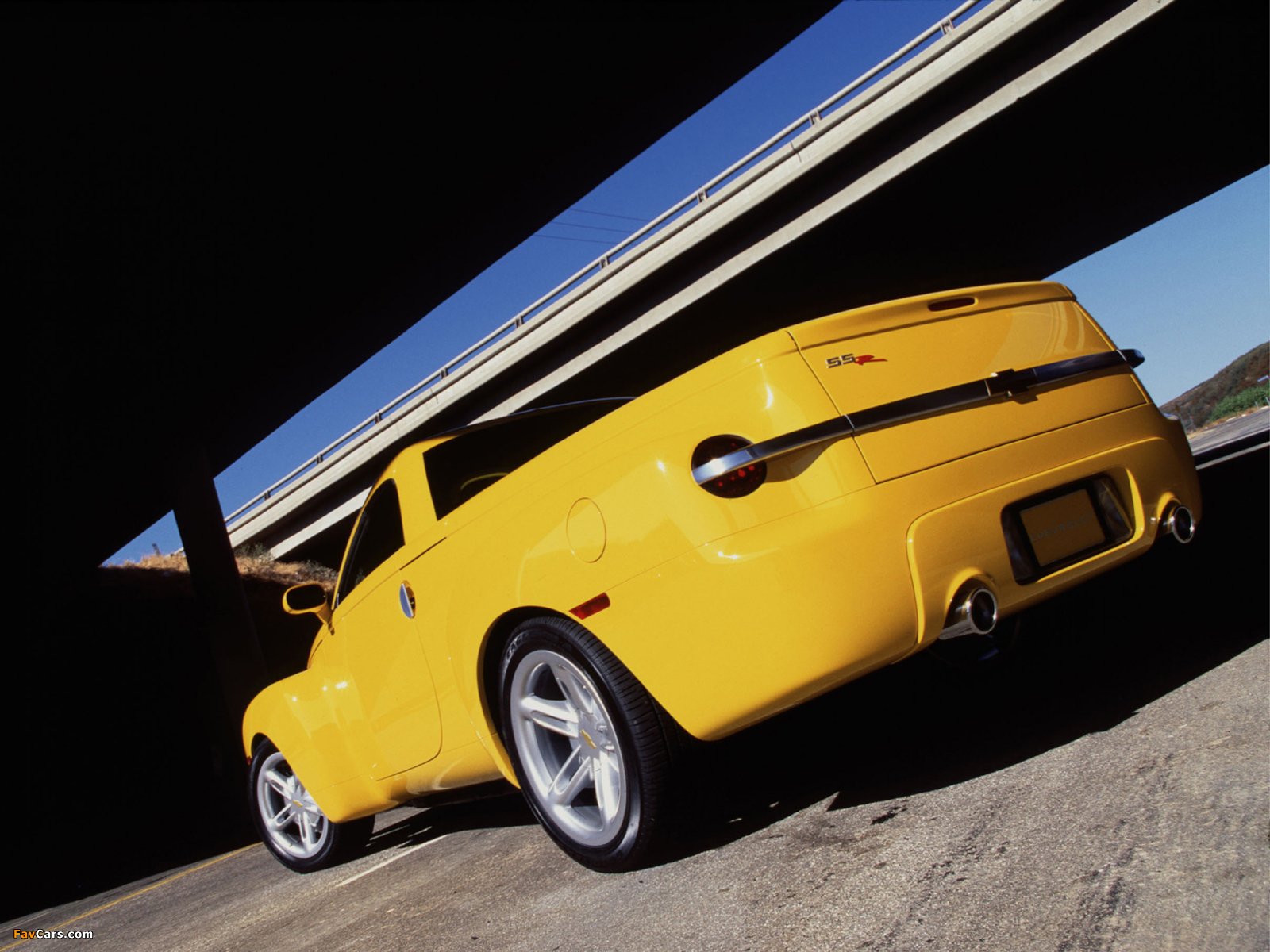 Chevrolet SSR 2003–06 wallpapers (1600 x 1200)