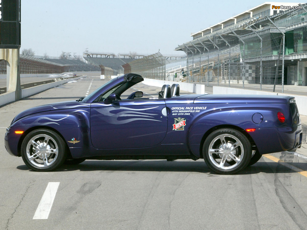 Pictures of Chevrolet SSR Indy 500 Pace Car 2003 (1024 x 768)