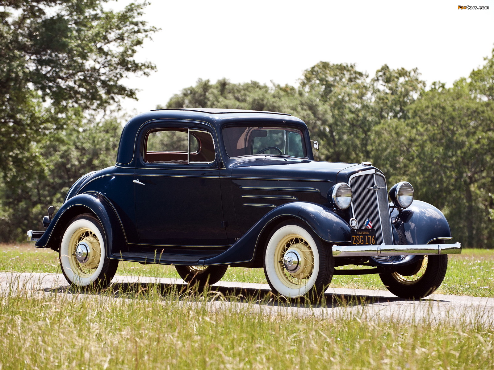 Images of Chevrolet Standard Coupe (DC) 1934 (1600 x 1200)