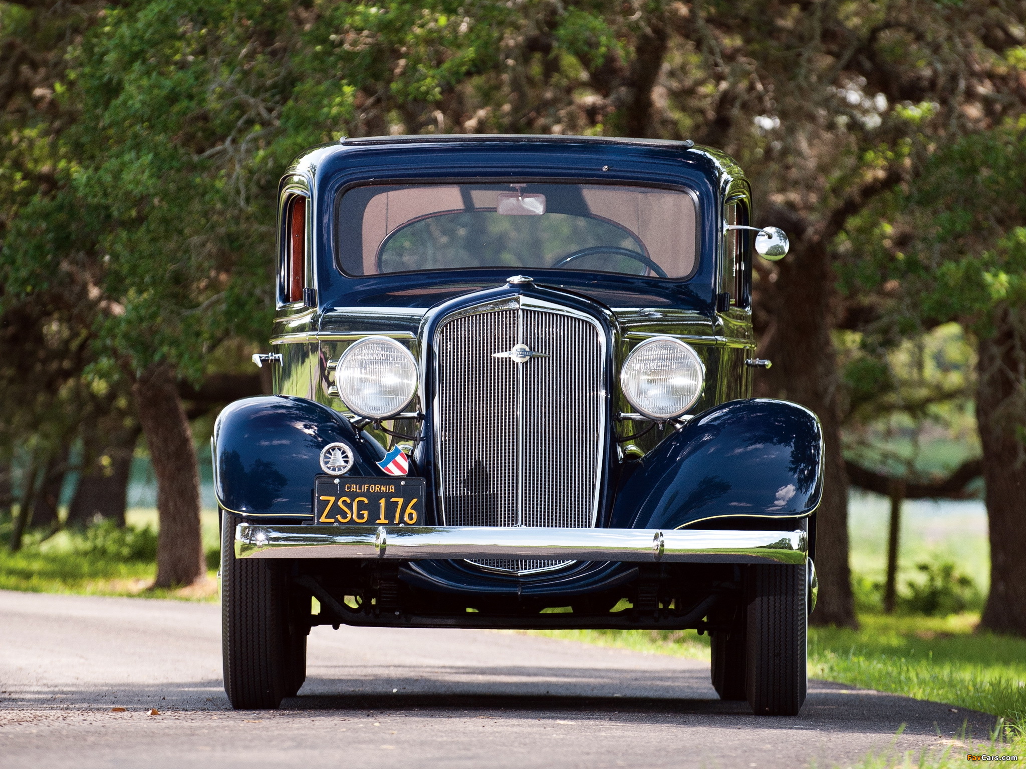 Pictures of Chevrolet Standard Coupe (DC) 1934 (2048 x 1536)