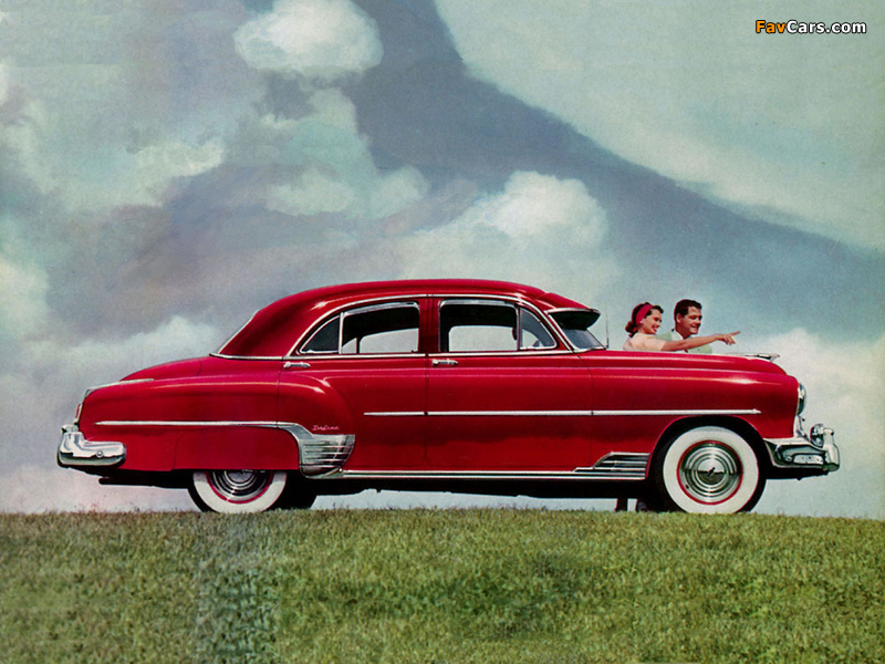 Images of Chevrolet Styleline Deluxe 4-door Sedan 1952 (800 x 600)
