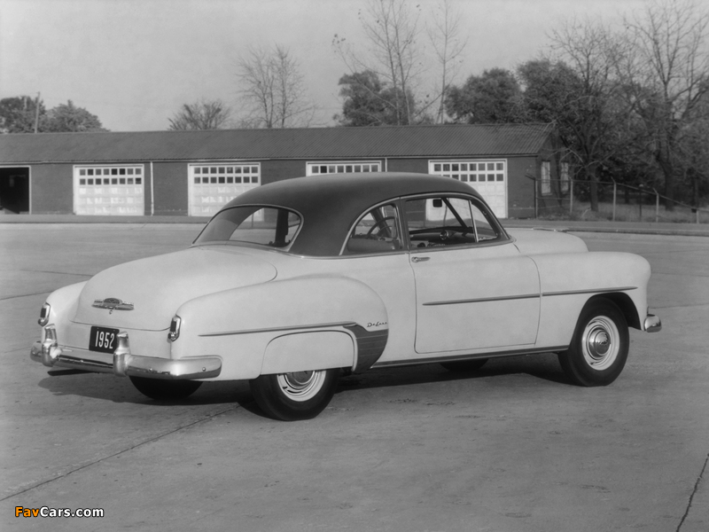 Chevrolet Styleline DeLuxe 2-door Sedan (2102-1011) 1952 wallpapers (800 x 600)