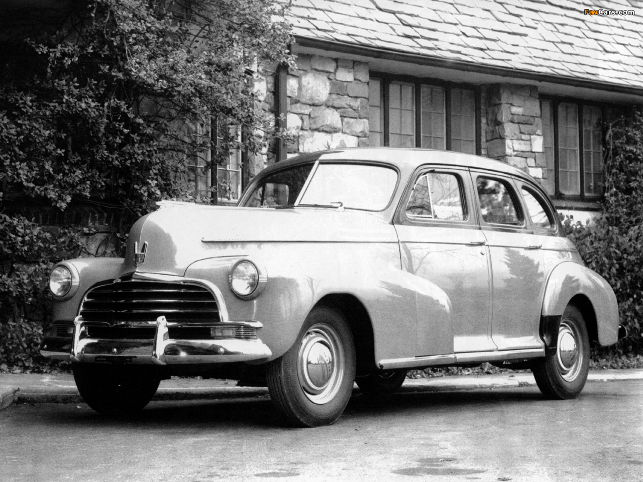 Pictures of Chevrolet Stylemaster Sport Sedan (DJ-1503) 1946 (1280 x 960)