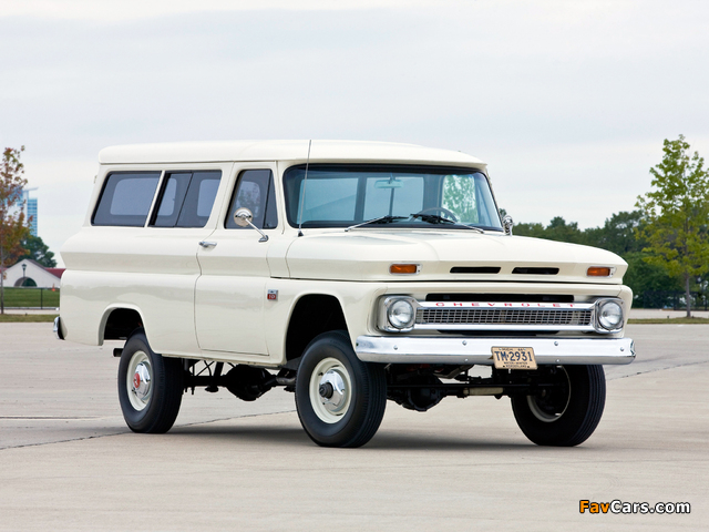 Chevrolet Suburban 4WD 1961–66 pictures (640 x 480)