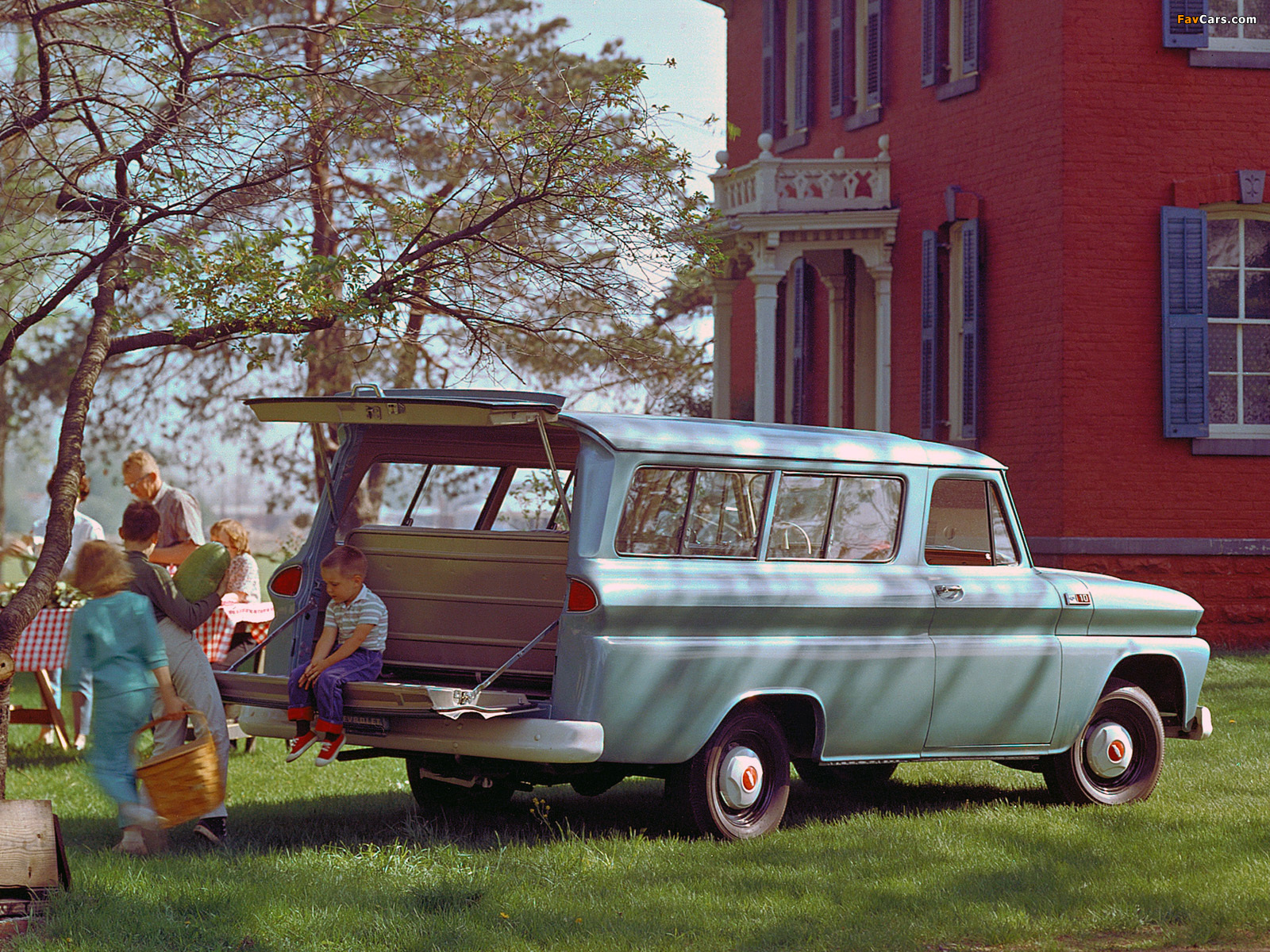 Chevrolet Suburban 1962–66 photos (1600 x 1200)