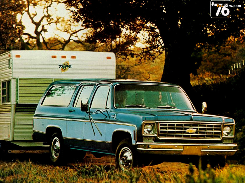 Chevrolet Suburban 1975–76 images (1024 x 768)